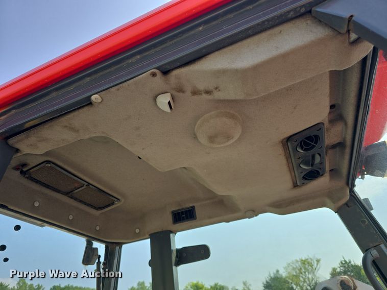 image for item DQ4475 2005 Kubota B3030 MFWD tractor