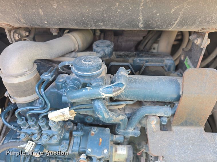 image for item DQ4476 2014 Bobcat S650 skid steer loader