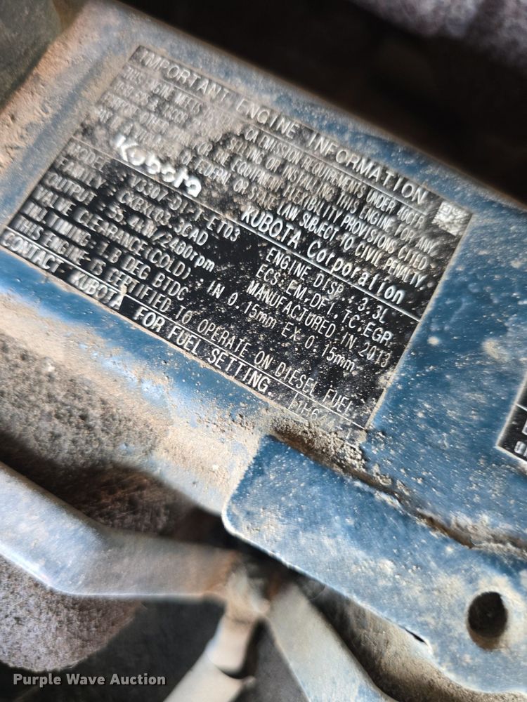 image for item DQ4476 2014 Bobcat S650 skid steer loader