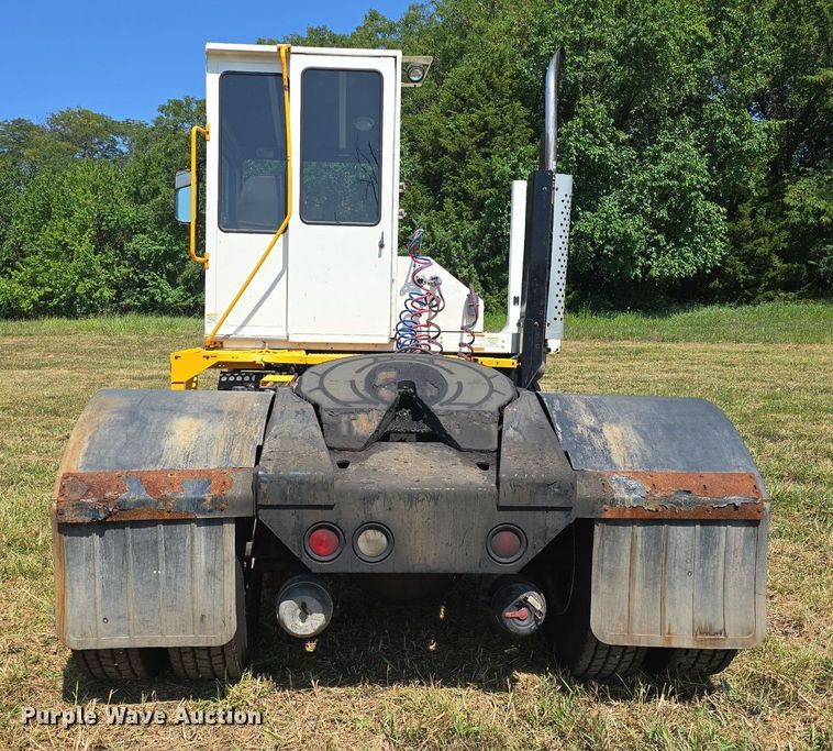 image for item DQ4480 2013 Kalmar Ottawa 4X2 yard truck