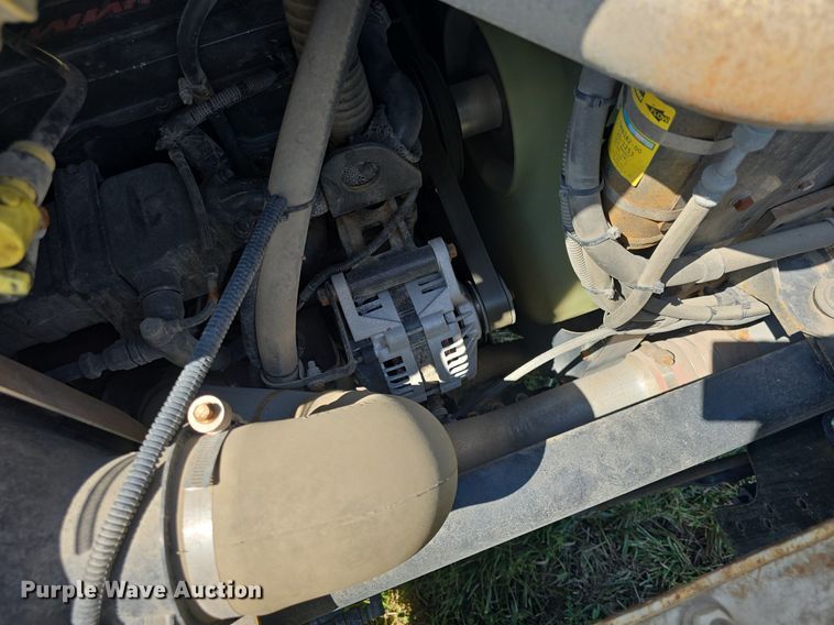 image for item DQ4480 2013 Kalmar Ottawa 4X2 yard truck