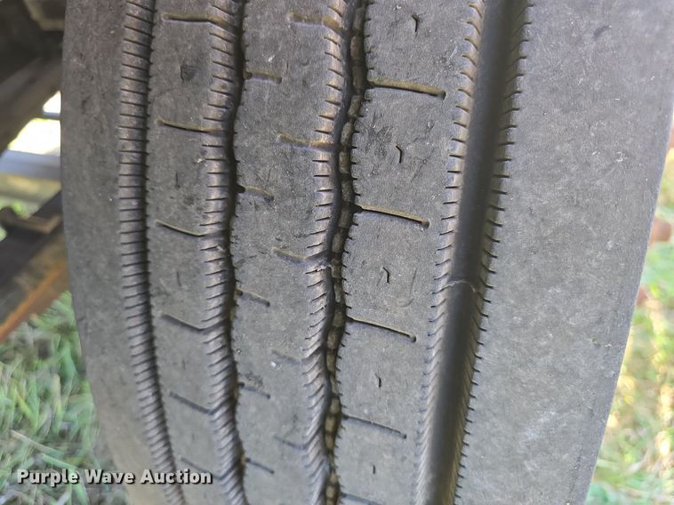 image for item DQ4480 2013 Kalmar Ottawa 4X2 yard truck