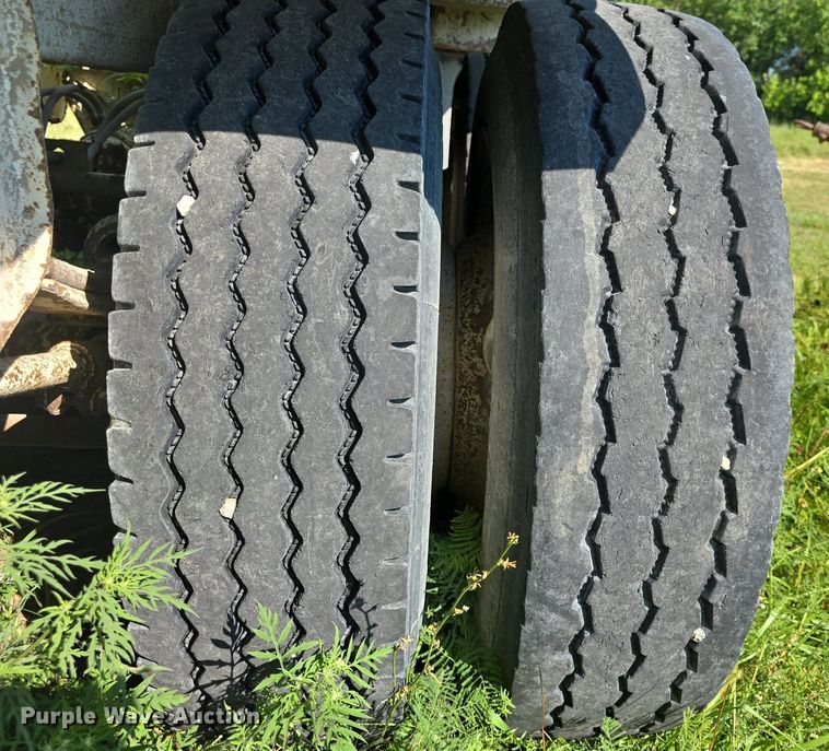 image for item DQ4481 2010 CPS SBD40 bottom dump trailer