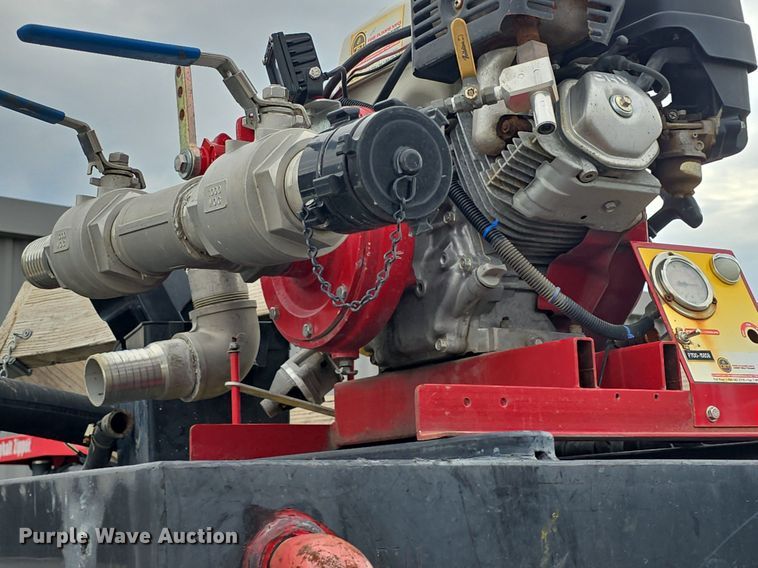 image for item DQ4490 2000 Ford F350 Super Duty XL SuperCab flatbed pickup truck