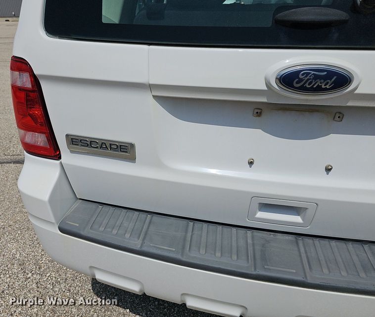 image for item DQ4491 2011 Ford Escape  SUV