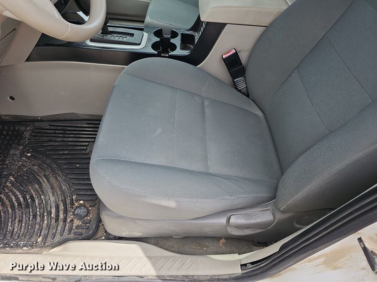 image for item DQ4491 2011 Ford Escape  SUV