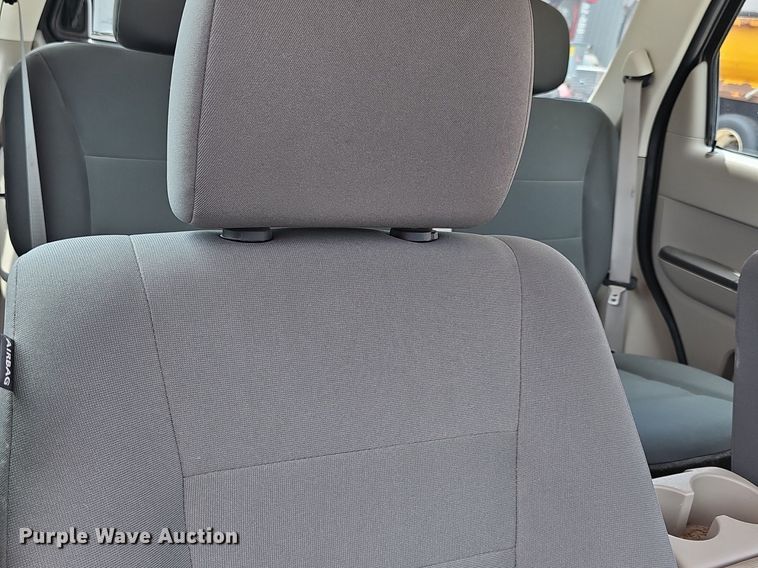 image for item DQ4491 2011 Ford Escape  SUV