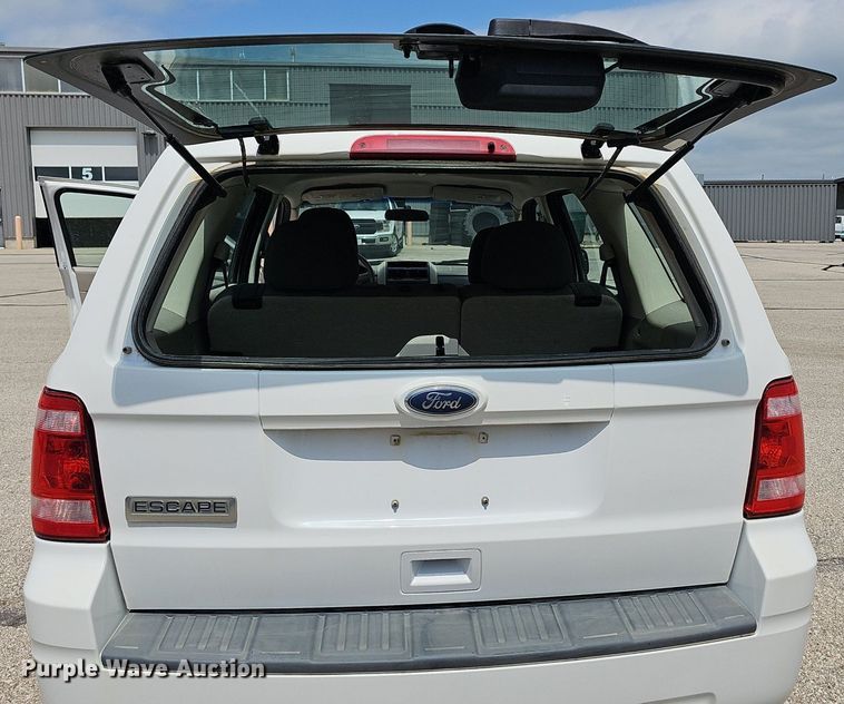 image for item DQ4491 2011 Ford Escape  SUV