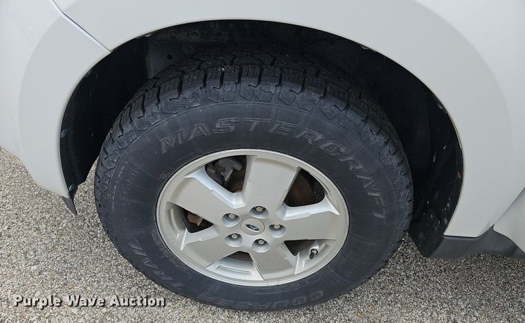 image for item DQ4491 2011 Ford Escape  SUV