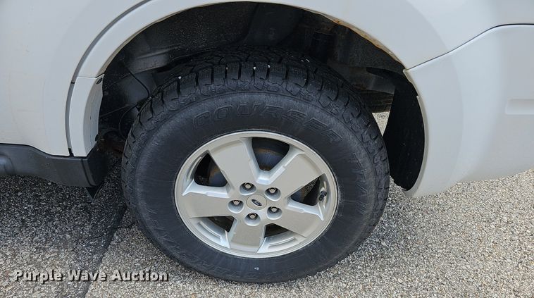 image for item DQ4491 2011 Ford Escape  SUV