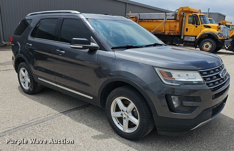 image for item DQ4492 2016 Ford Explorer XLT SUV