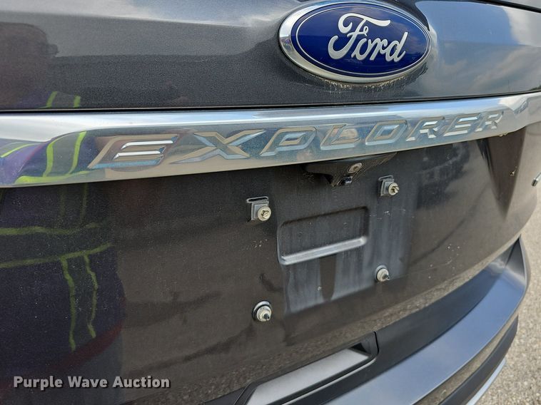 image for item DQ4492 2016 Ford Explorer XLT SUV