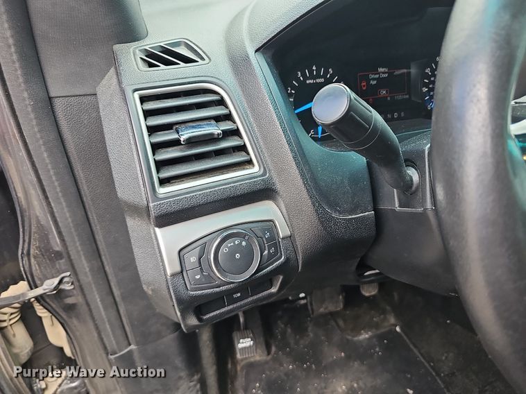 image for item DQ4492 2016 Ford Explorer XLT SUV