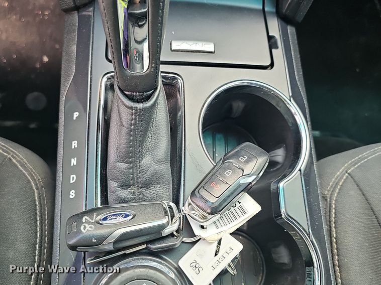 image for item DQ4492 2016 Ford Explorer XLT SUV