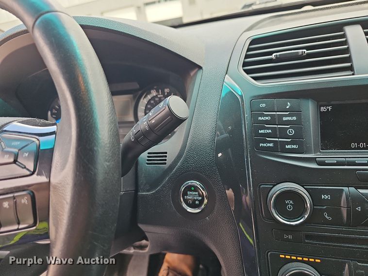 image for item DQ4492 2016 Ford Explorer XLT SUV