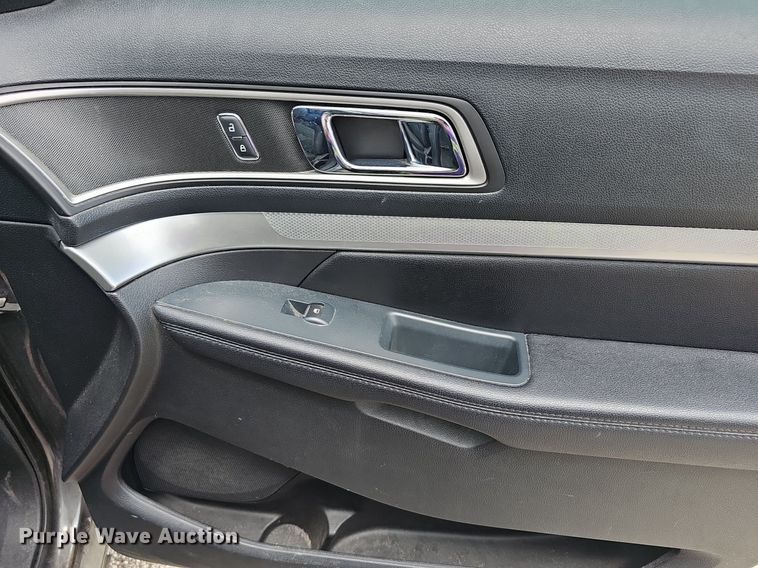 image for item DQ4492 2016 Ford Explorer XLT SUV