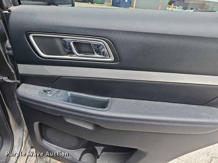 image for item DQ4492 2016 Ford Explorer XLT SUV