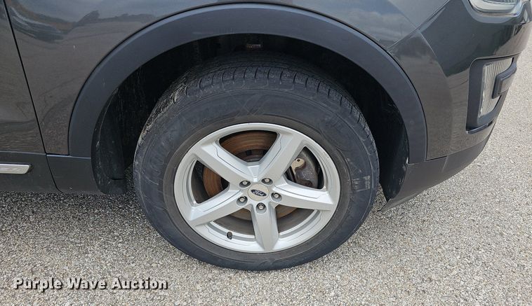 image for item DQ4492 2016 Ford Explorer XLT SUV