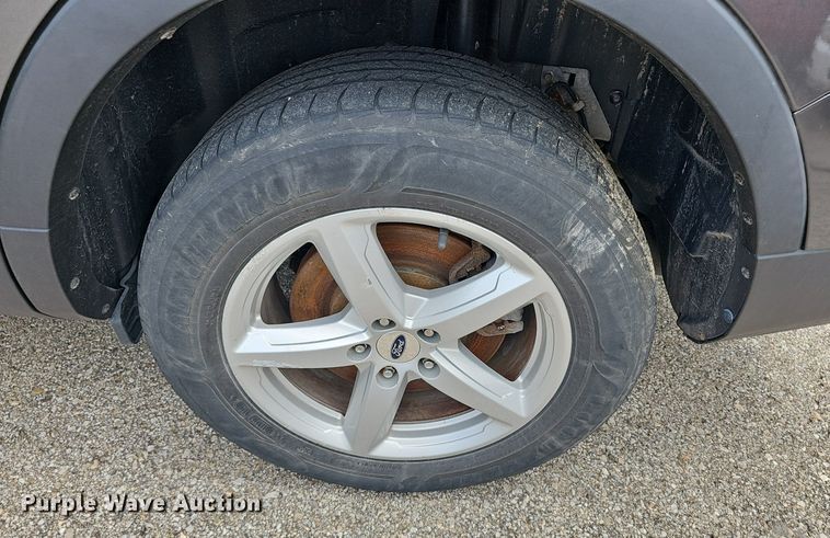 image for item DQ4492 2016 Ford Explorer XLT SUV