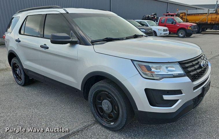 image for item DQ4495 2016 Ford Explorer Police Interceptor  SUV