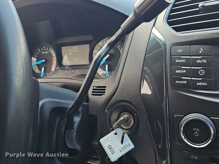 image for item DQ4495 2016 Ford Explorer Police Interceptor  SUV