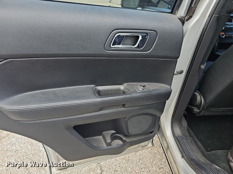 image for item DQ4495 2016 Ford Explorer Police Interceptor  SUV