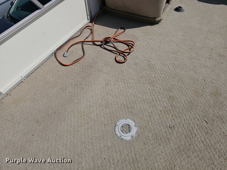 image for item DQ4496 2008 Sun Tracker boat