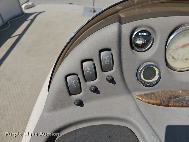 image for item DQ4496 2008 Sun Tracker boat