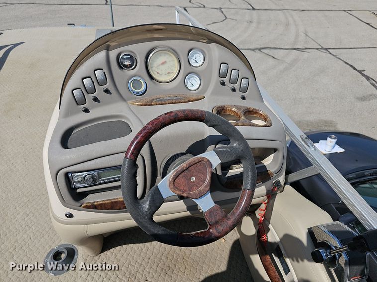 image for item DQ4496 2008 Sun Tracker boat