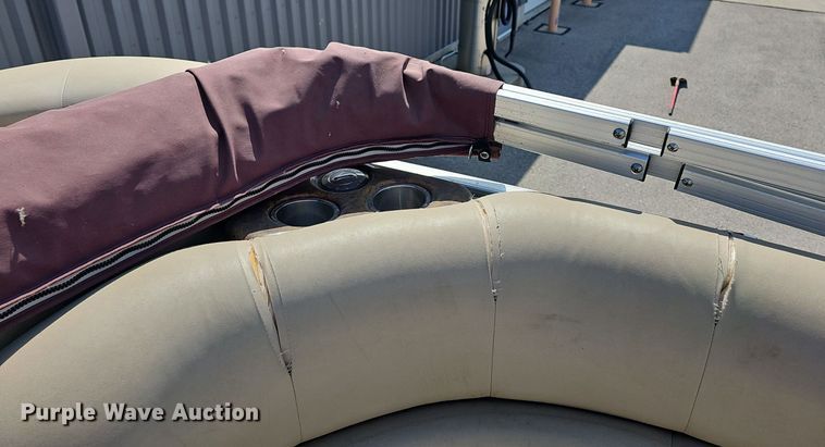 image for item DQ4496 2008 Sun Tracker boat