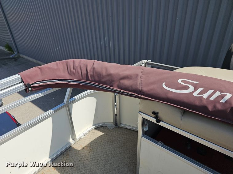 image for item DQ4496 2008 Sun Tracker boat