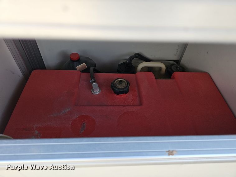 image for item DQ4496 2008 Sun Tracker boat