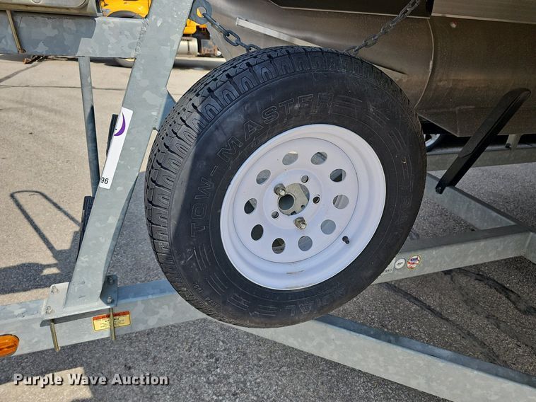 image for item DQ4496 2008 Sun Tracker boat