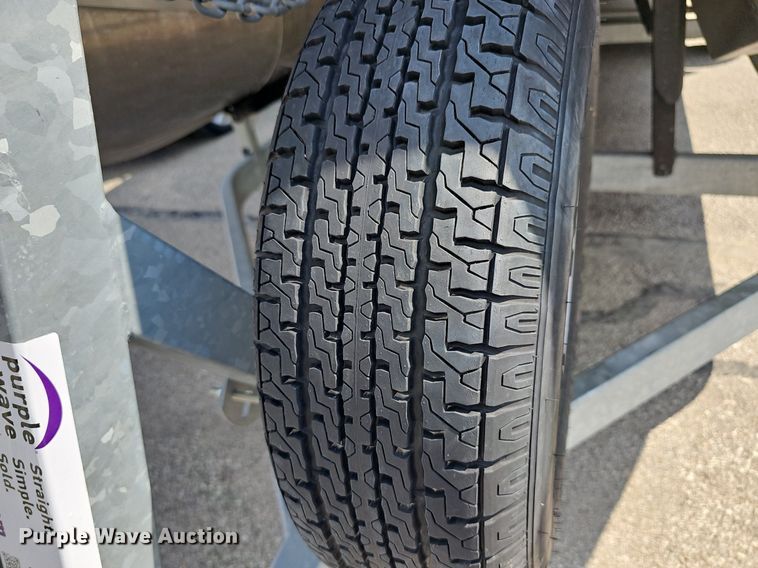 image for item DQ4496 2008 Sun Tracker boat