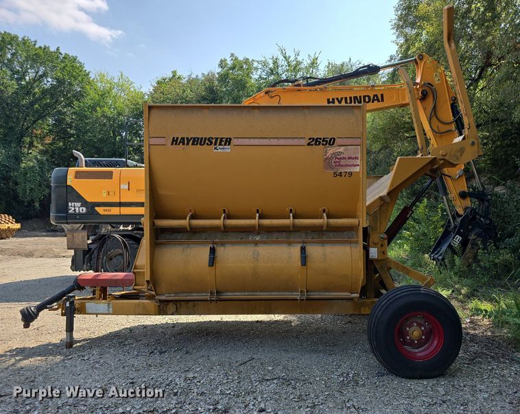 image for item DQ4503 2007 Duratech Haybuster 2650 bale processor