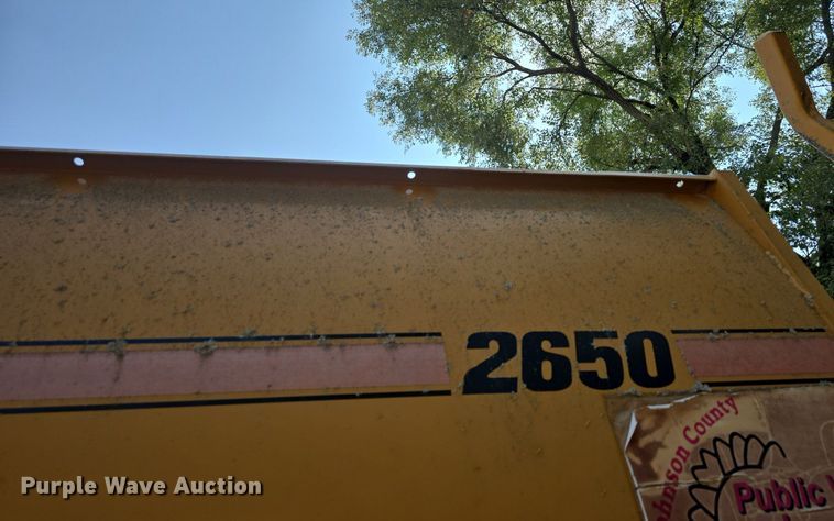 image for item DQ4503 2007 Duratech Haybuster 2650 bale processor