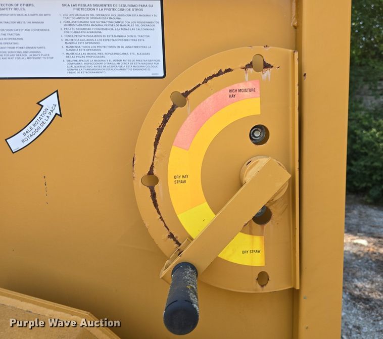 image for item DQ4503 2007 Duratech Haybuster 2650 bale processor
