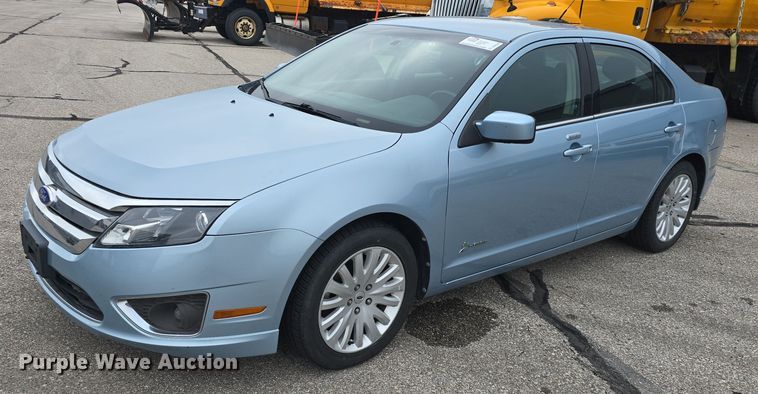 image for item DQ4529 2011 Ford Fusion Hybrid 