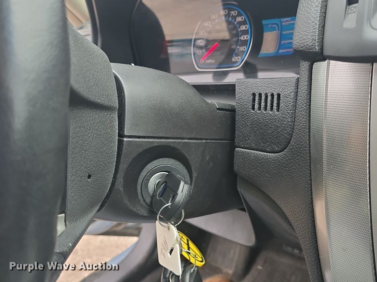 image for item DQ4529 2011 Ford Fusion Hybrid 