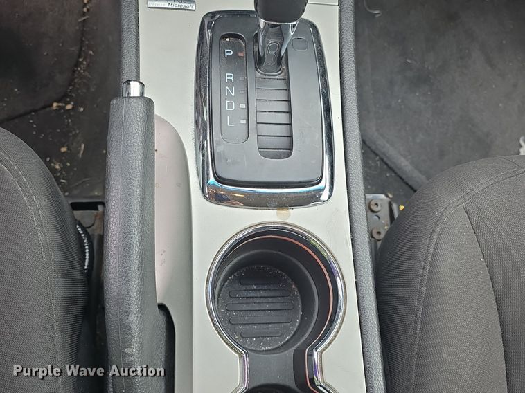 image for item DQ4529 2011 Ford Fusion Hybrid 