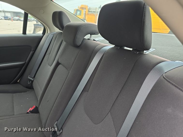 image for item DQ4529 2011 Ford Fusion Hybrid 