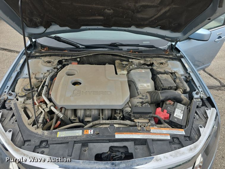 image for item DQ4529 2011 Ford Fusion Hybrid 