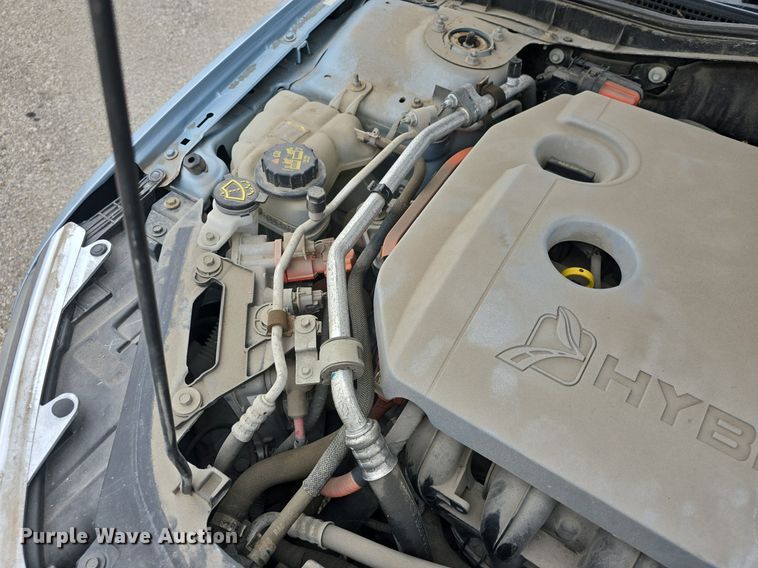 image for item DQ4529 2011 Ford Fusion Hybrid 