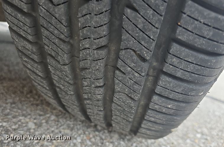 image for item DQ4529 2011 Ford Fusion Hybrid 