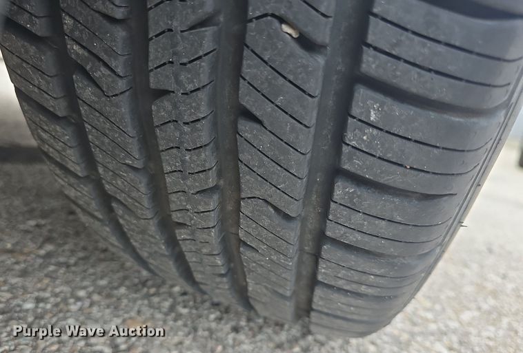 image for item DQ4529 2011 Ford Fusion Hybrid 