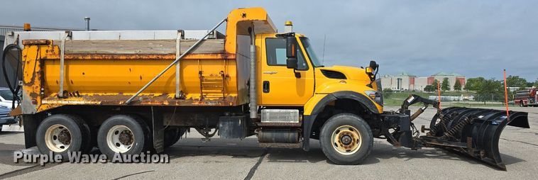 image for item DQ4541 2014 International WorkStar 7500 dump truck