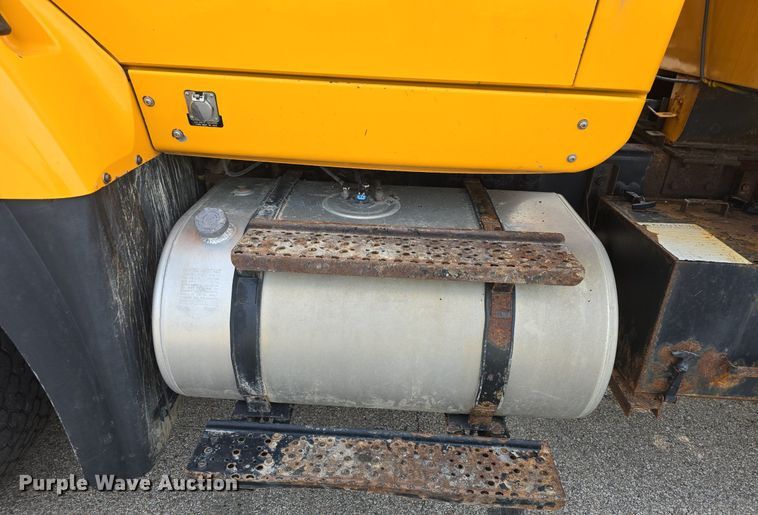 image for item DQ4541 2014 International WorkStar 7500 dump truck