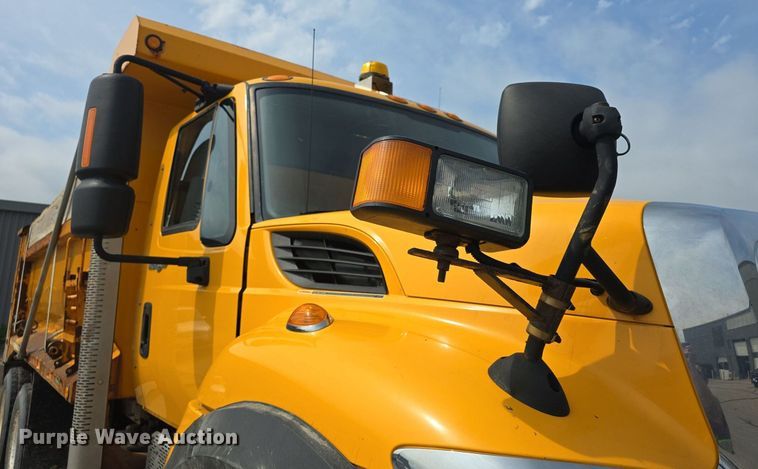 image for item DQ4541 2014 International WorkStar 7500 dump truck