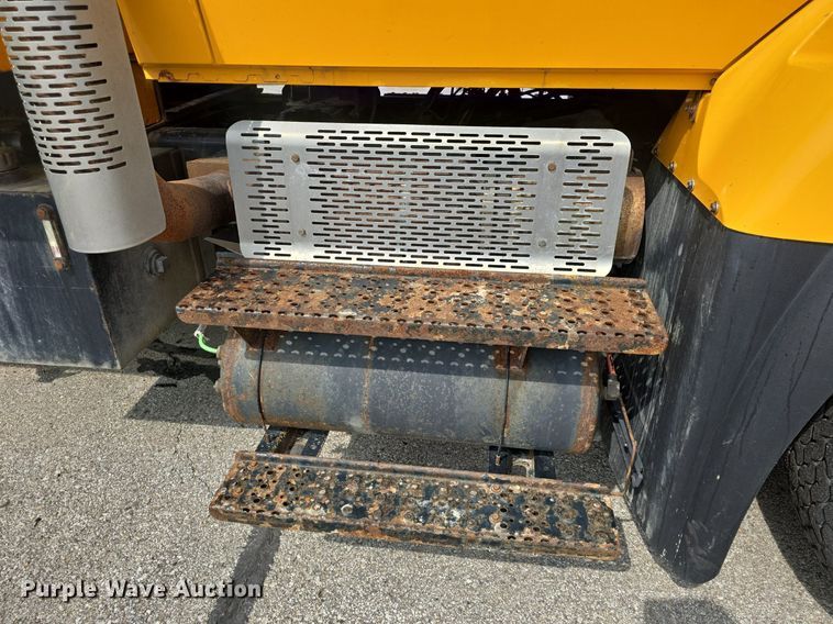 image for item DQ4541 2014 International WorkStar 7500 dump truck