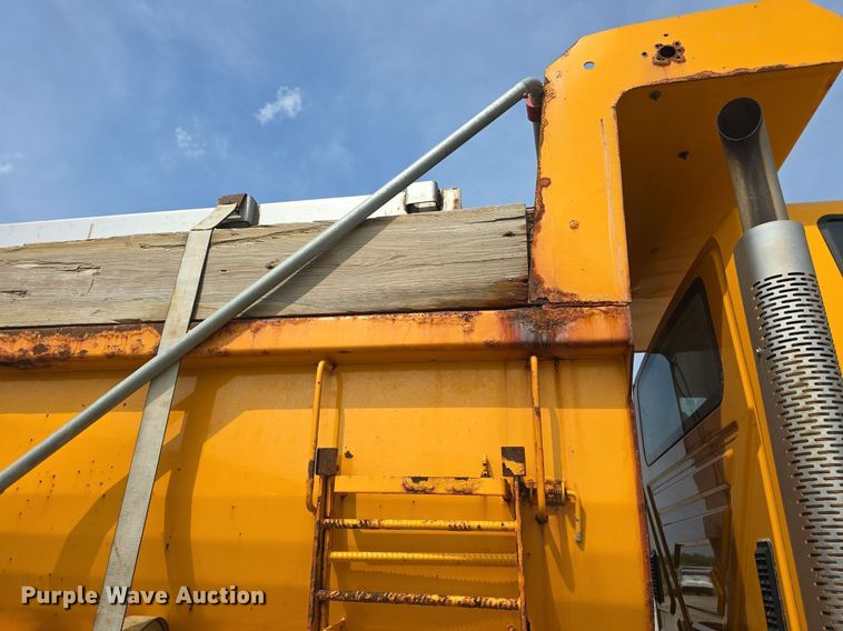 image for item DQ4541 2014 International WorkStar 7500 dump truck